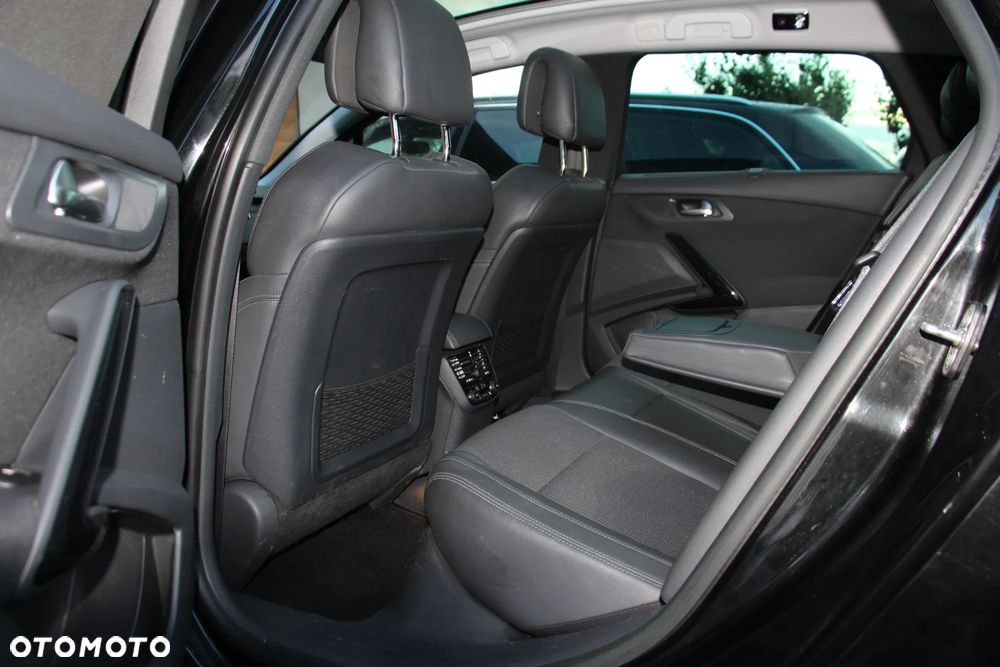 Peugeot 508 HDi FAP 165 Allure - 32