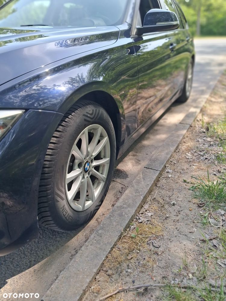 BMW Seria 3 318d DPF - 16