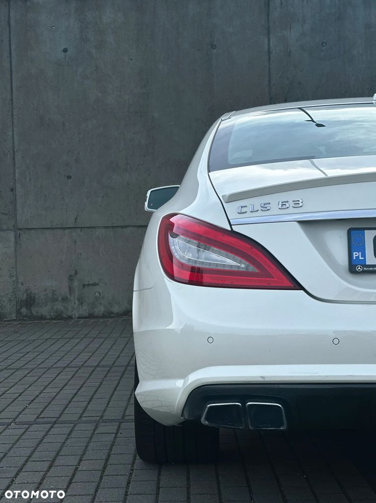 Mercedes-Benz CLS 63 AMG - 11