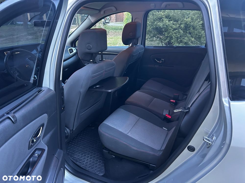 Renault Scenic 1.5 dCi Life - 8