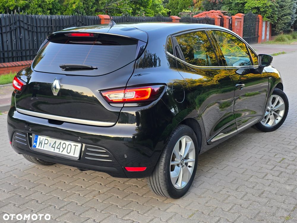 Renault Clio - 2