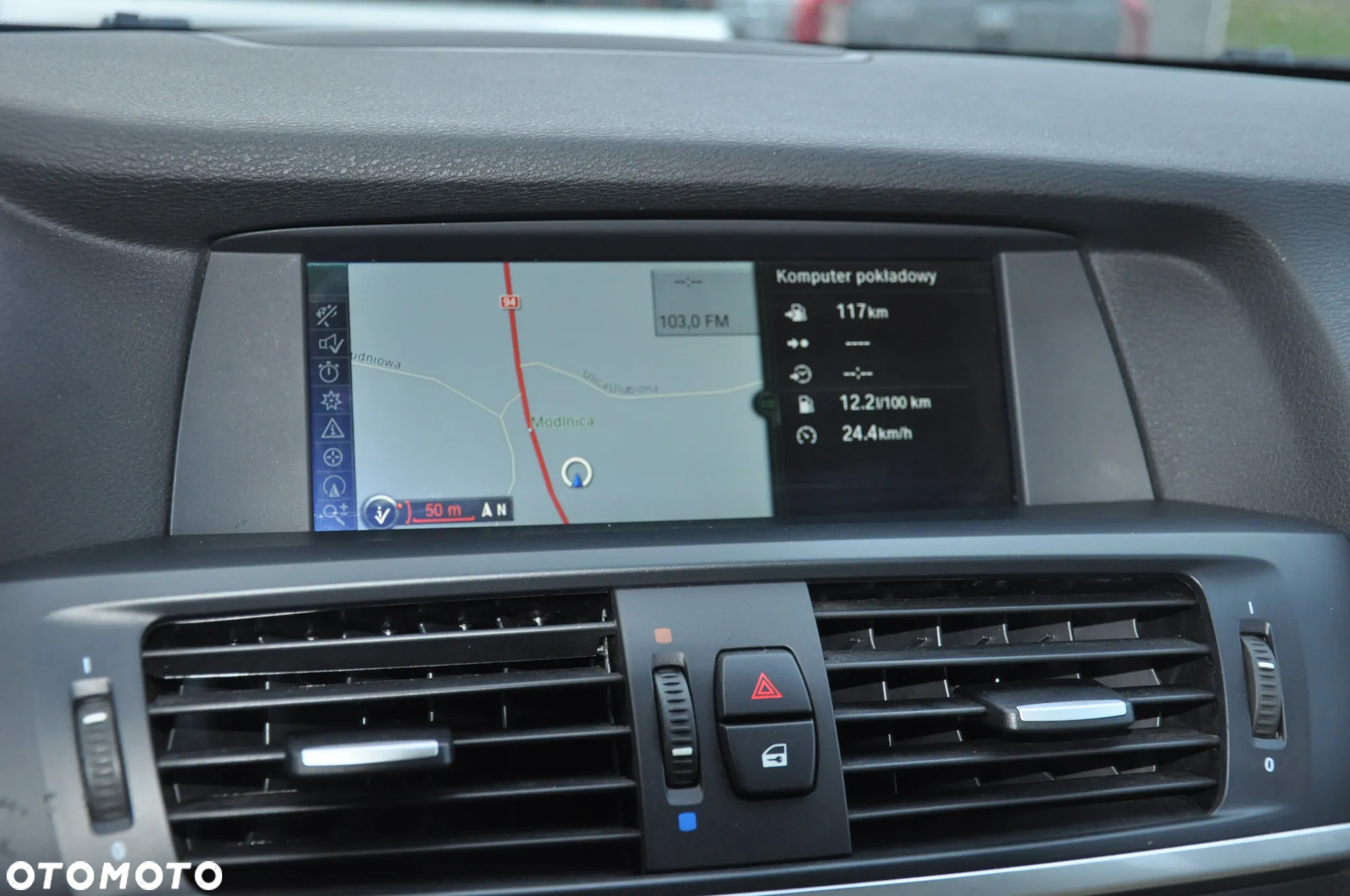 BMW X3 xDrive20d - 38