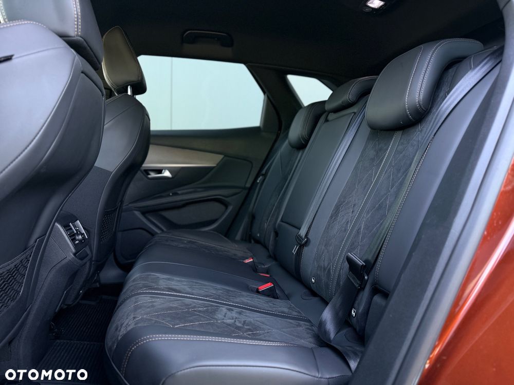 Peugeot 3008 BlueHDi 180 Stop & Start EAT6 GT - 10