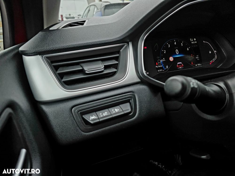 Renault Captur - 21