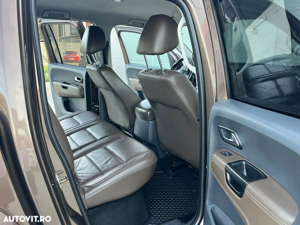Volkswagen Amarok - 11