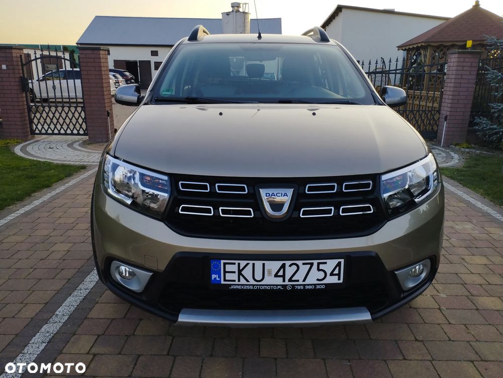 Dacia Sandero Stepway SCe 75 Essential - 11