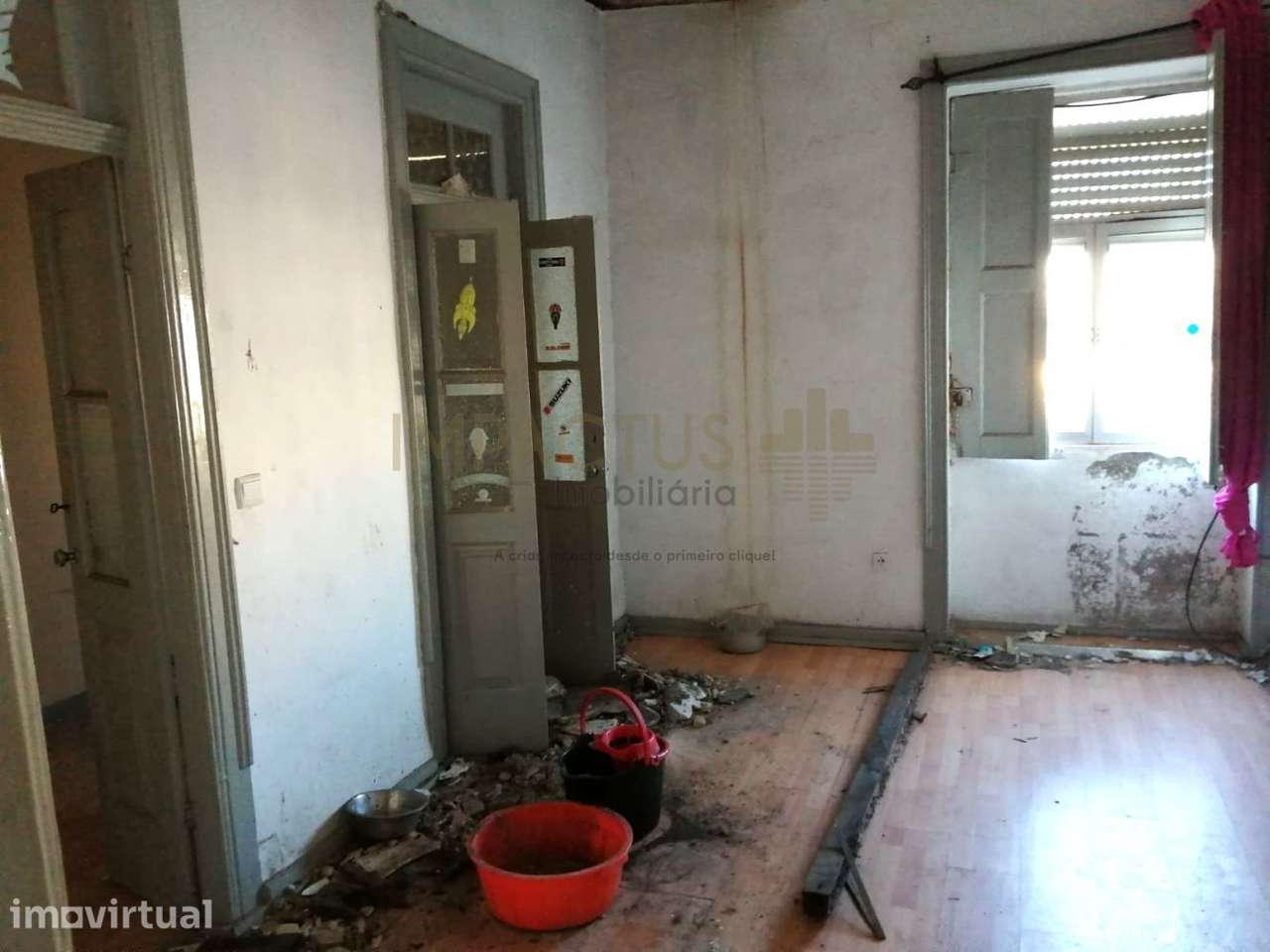 Moradia com terreno em Campanhã - Grande imagem: 4/29