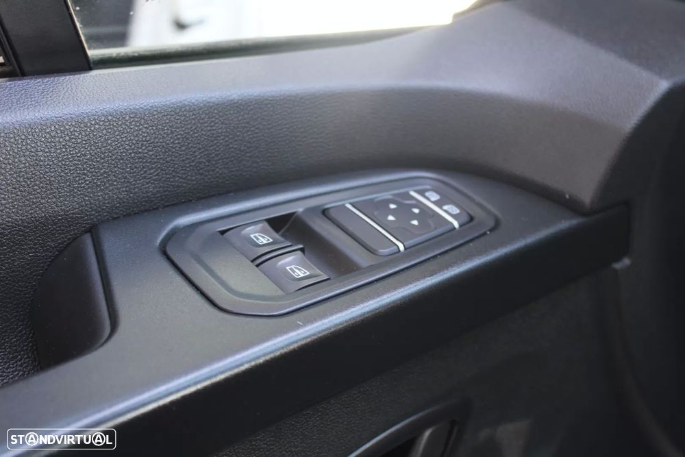 Renault trafic 2.0 blue dci c/frio - 15