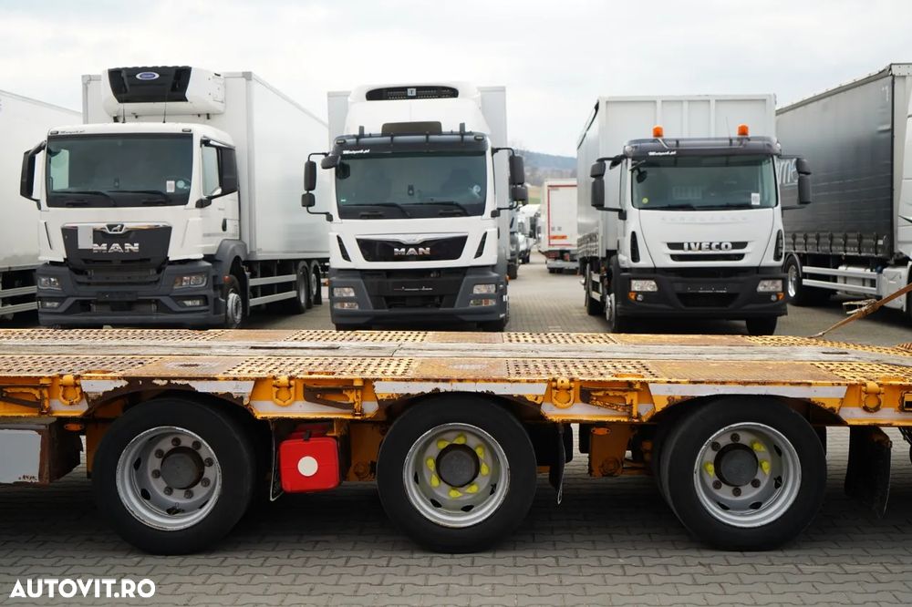 Castera REMORCA AUTO AMC CASTERA / ÎNCĂRCĂTOR JOS / 13,1 M / GAMĂ HIDRAULICĂ / AXĂ DE DIRECȚIE / TROLIU - 27