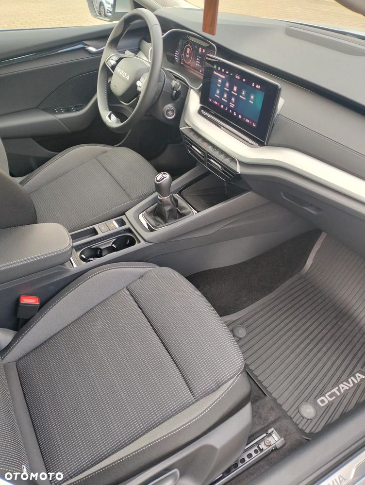 Skoda Octavia 1.5 TSI Selection - 19