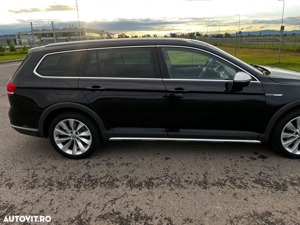 Volkswagen Passat Alltrack 2.0 TDI SCR 4Motion DSG - 24