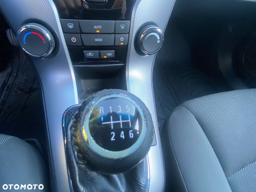 Chevrolet Cruze 2.0 D LTZ+ - 29