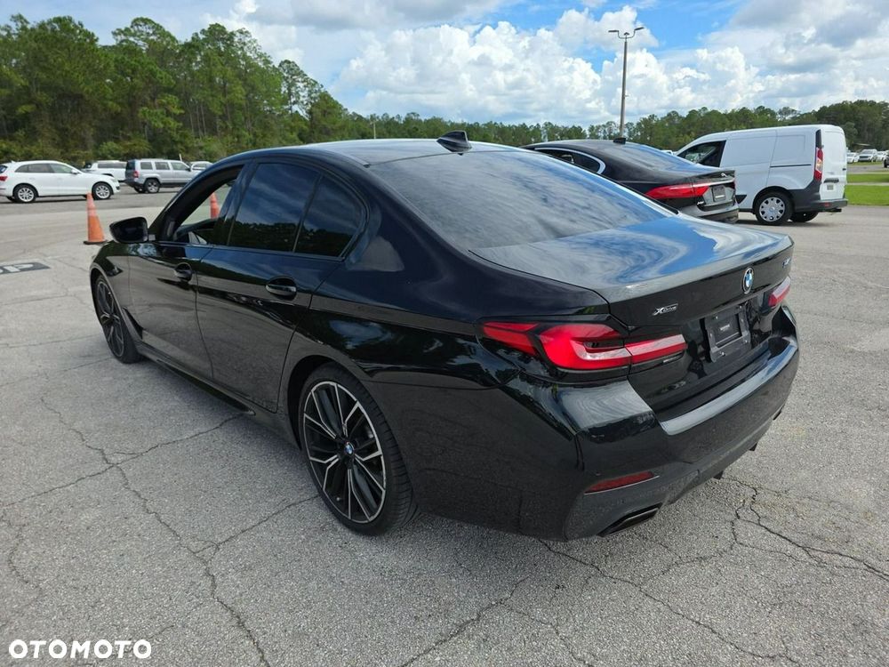 BMW Seria 5 540i xDrive M Sport Edition - 6