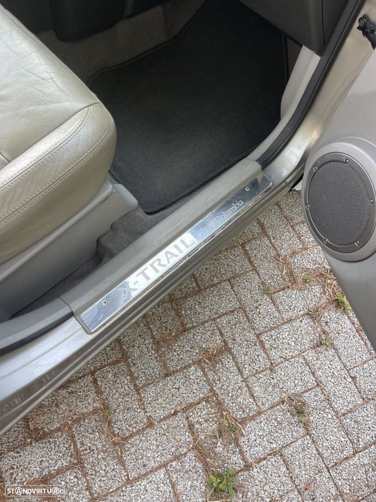 Nissan X-Trail 2.2 DCi Columbia Premium 2WD - 16