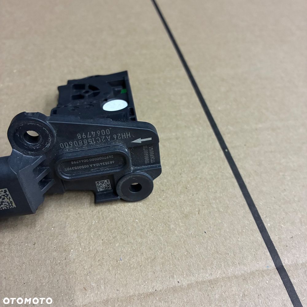 ALFA ROMEO STELVIO PRZEPŁYWOMIERZ POWIETRZA 68353410AA - 2