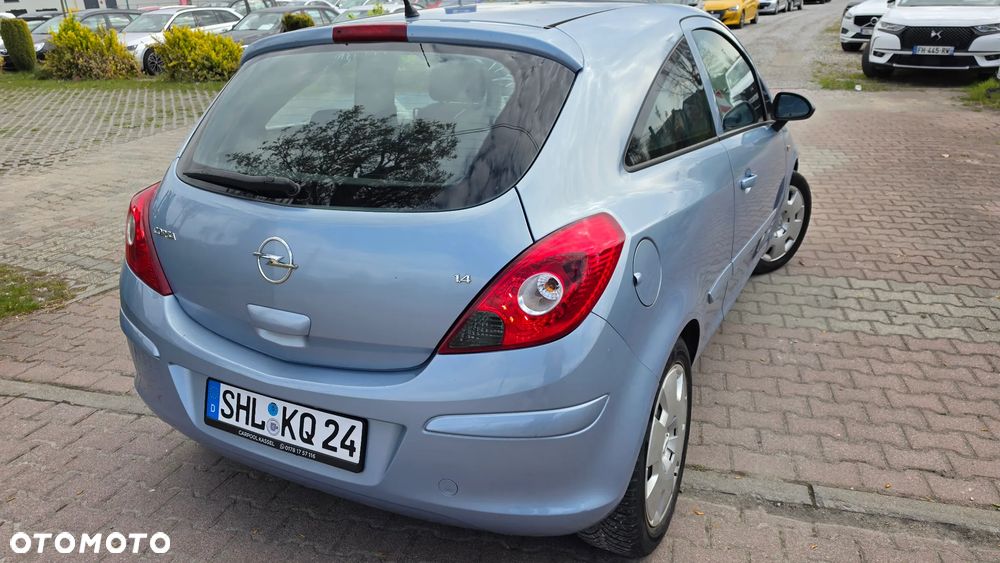 Opel Corsa - 16