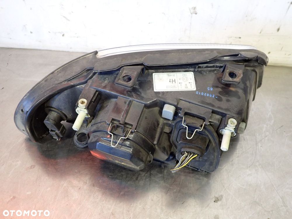 LAMPA LEWA PRZEDNIA SOCZEWKA AUDI A4 B5 - 6