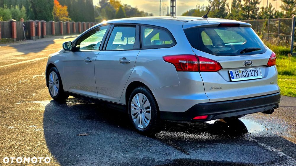 Ford Focus - 16