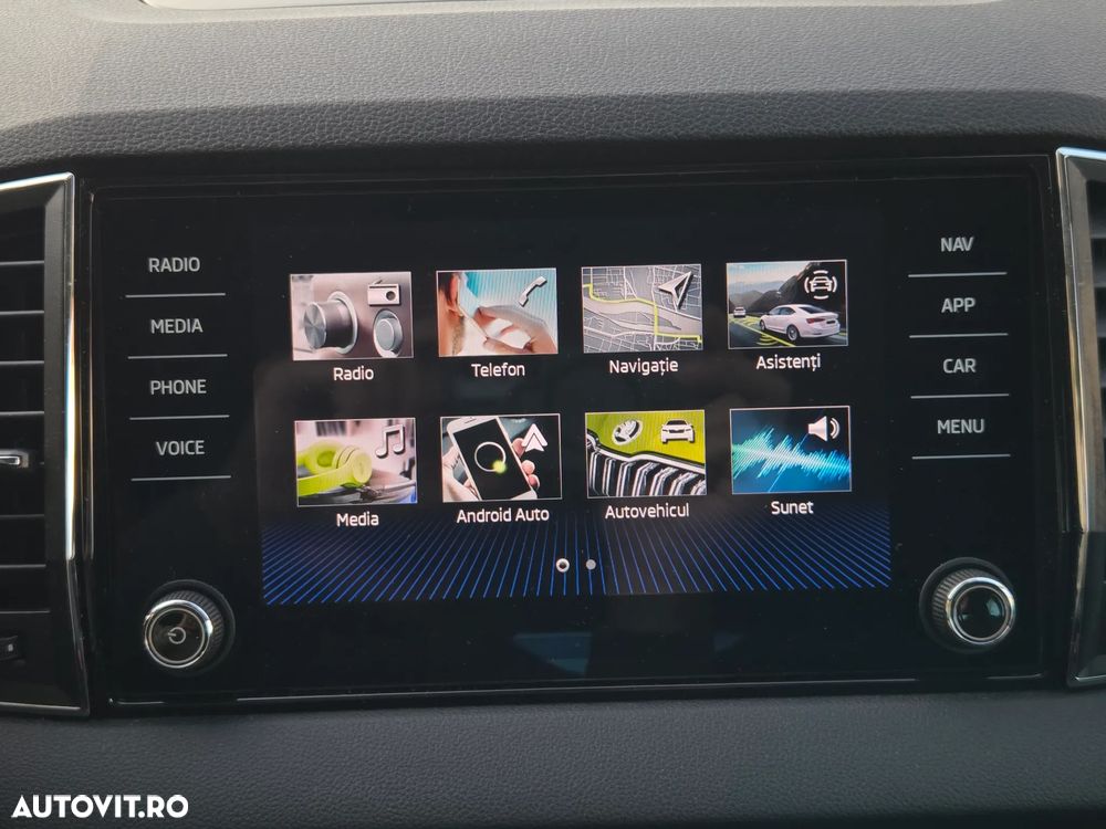 Skoda Karoq 2.0 TDI SCR 4x4 DSG Sportline - 20