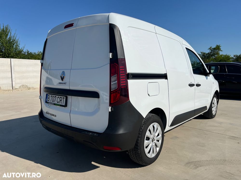 Renault Express - 10