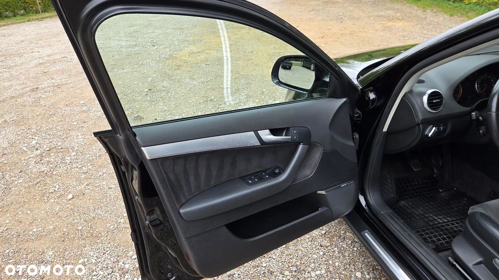 Audi A3 Sportback 2.0 TDI Ambition - 11