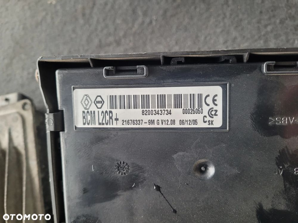 Zestaw startowy komputer 820039903 moduł BCM 8200343734 pilot Renault Clio 3 1,5 DCI - 3