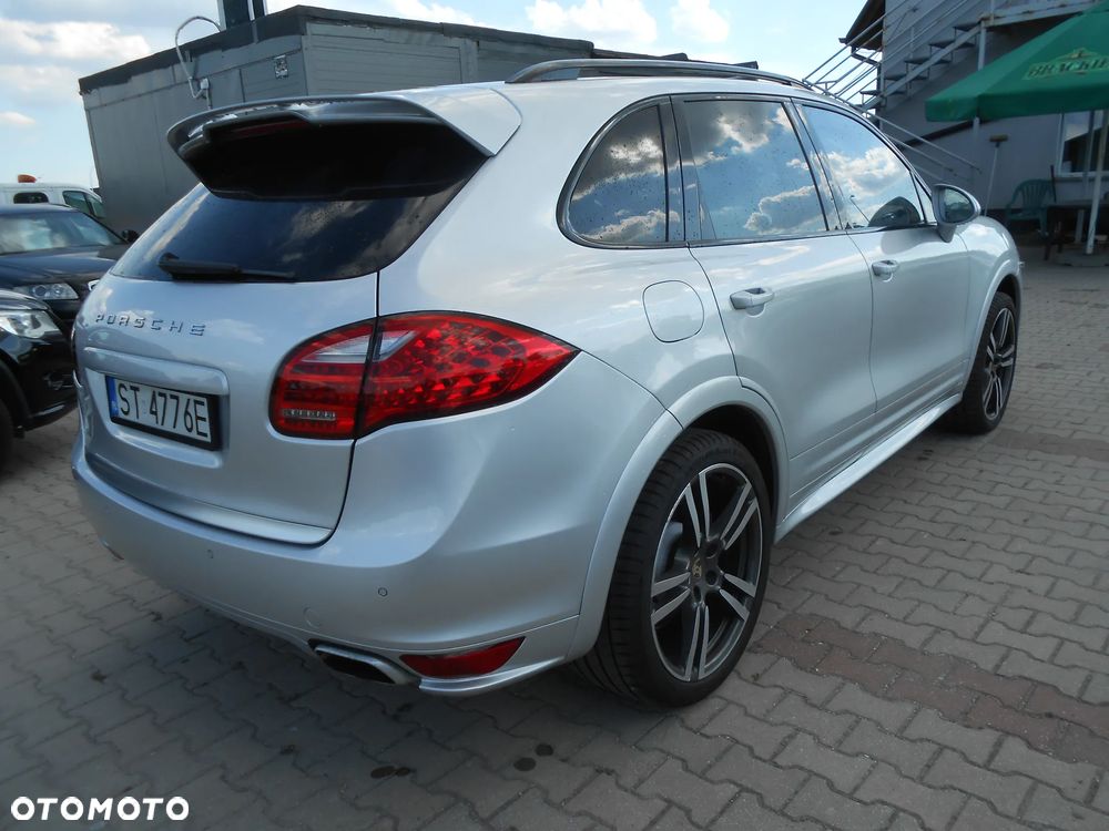 Porsche Cayenne Diesel Platinum Edition - 5