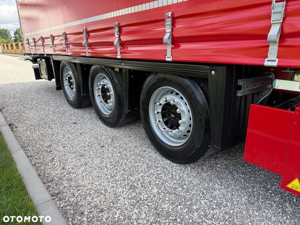 Schmitz Cargobull 2020**VARIOS-STANDARD**OŚ.POD**DACH.POD**JAK NOWA - 30