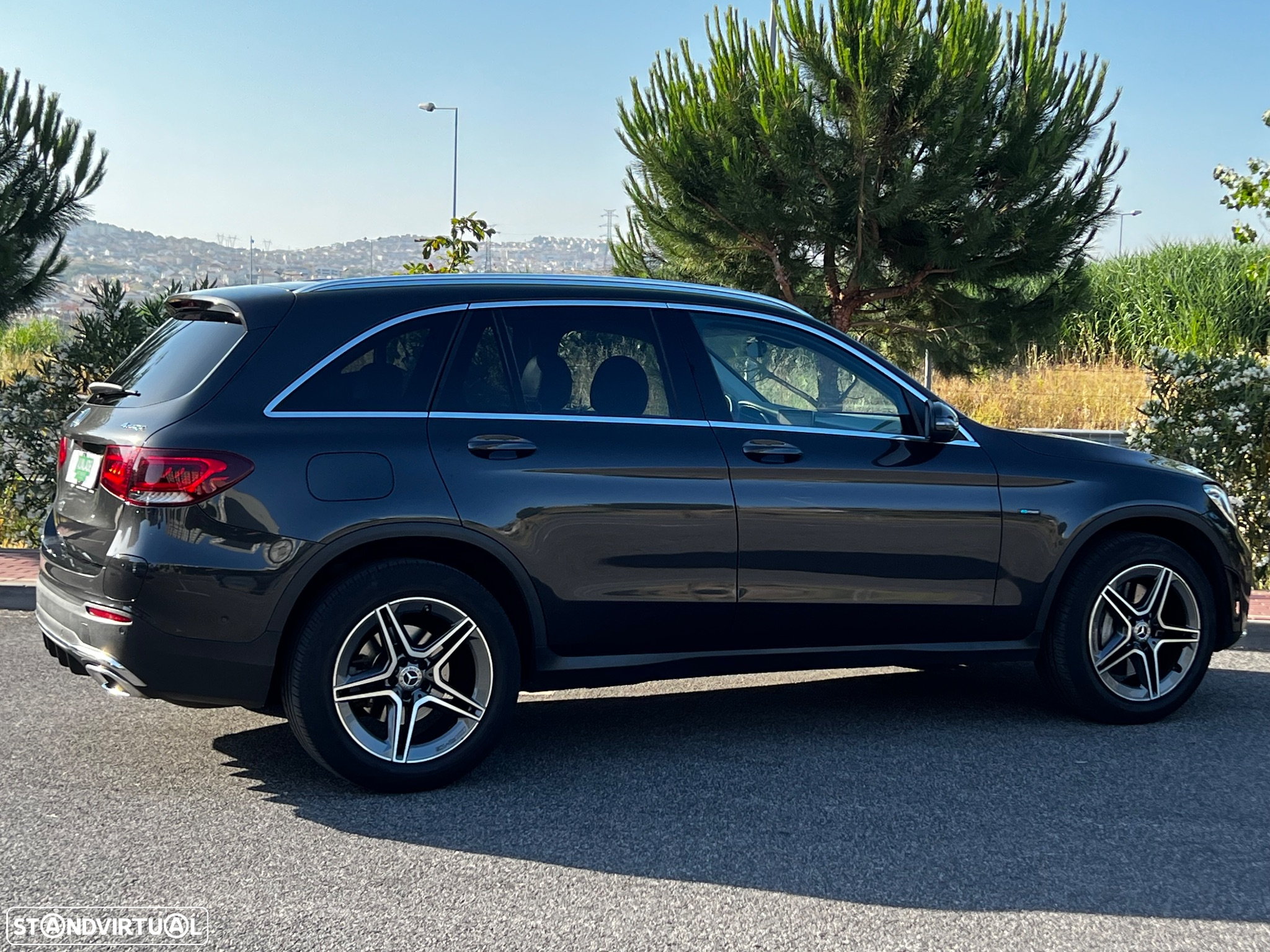 Mercedes-Benz GLC 300 de 4Matic - 11