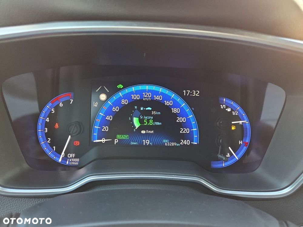 Toyota Corolla 1.8 Hybrid Comfort - 19