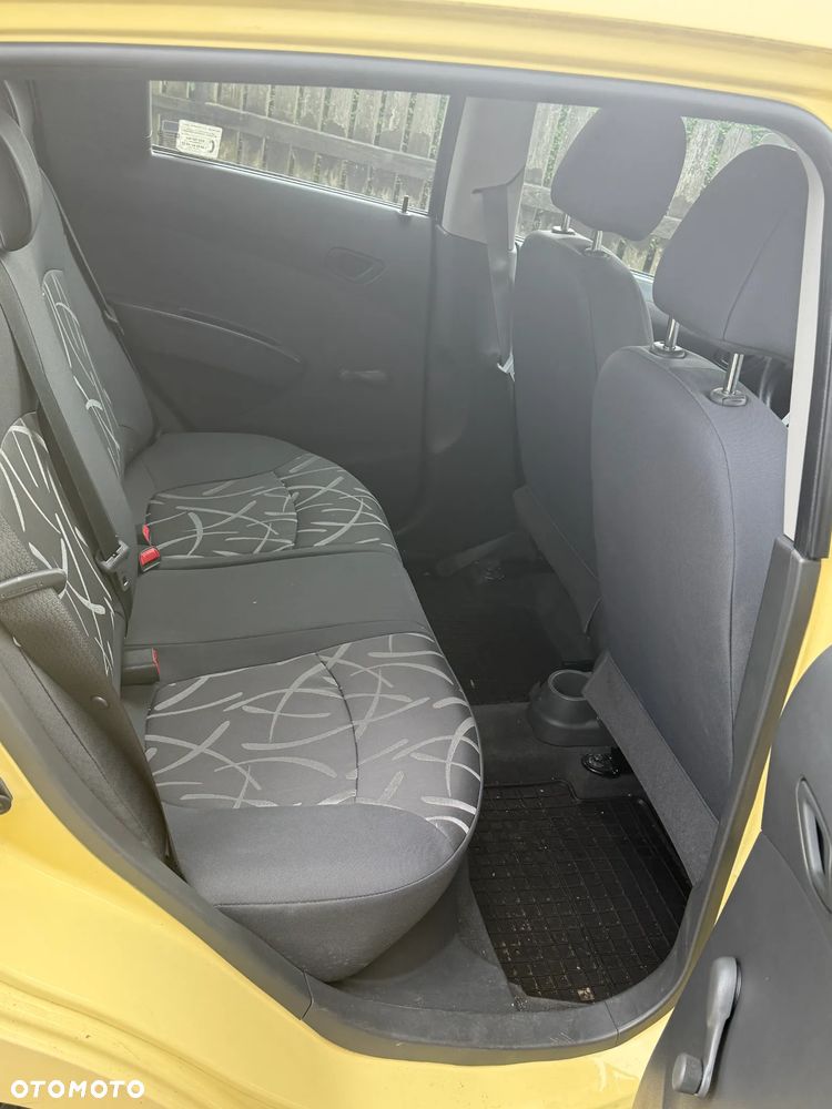 Chevrolet Spark - 8