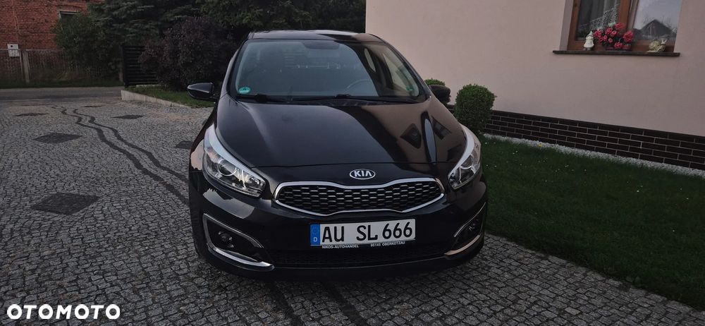 Hyundai i30 - 25