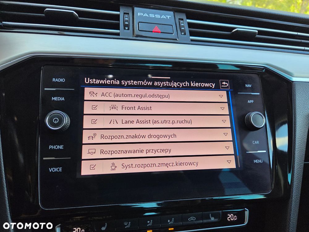 Volkswagen Passat 2.0 TSI Elegance DSG - 30