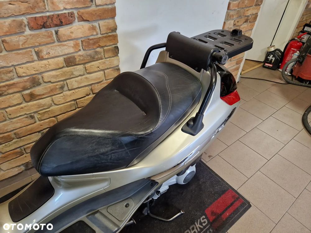 Piaggio X8 - 20