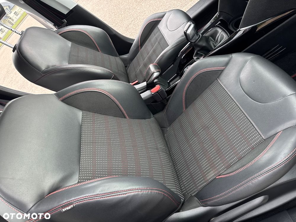 Peugeot 2008 PureTech 110 Stop&Start GT-Line Edition - 21