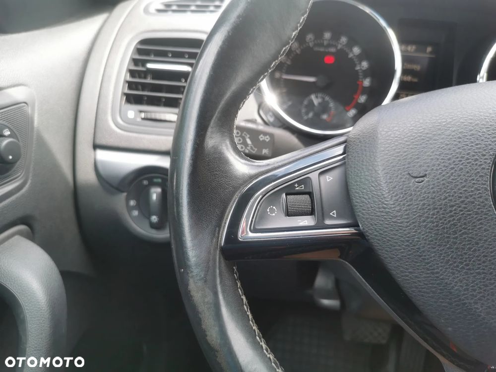 Skoda Yeti Outdoor 2.0 TDI 4x4 DSG Adventure - 14