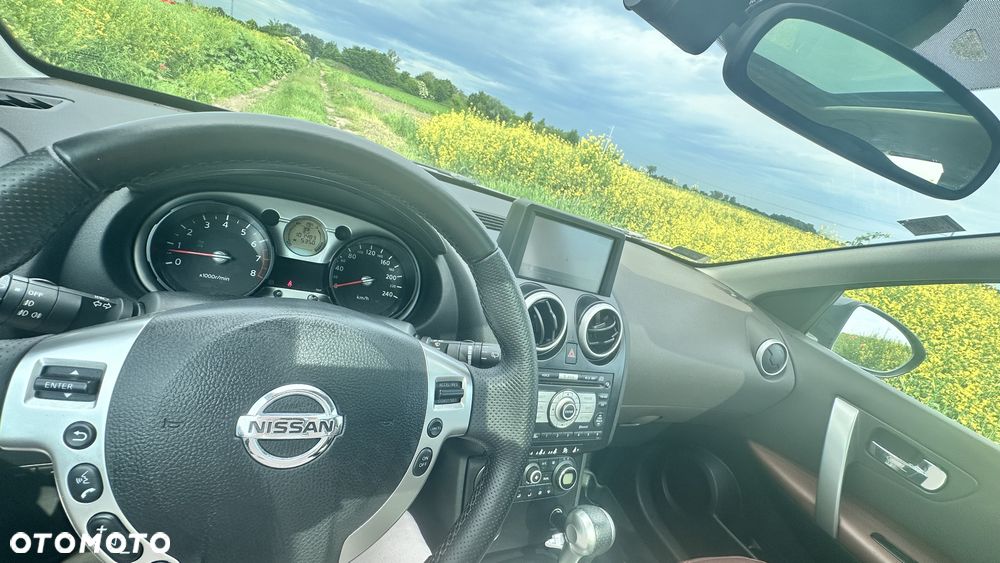 Nissan Qashqai 2.0 4x4 Tekna Premium CVT - 10