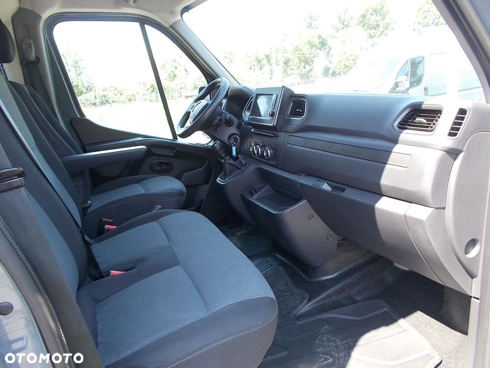 Renault Master - 18