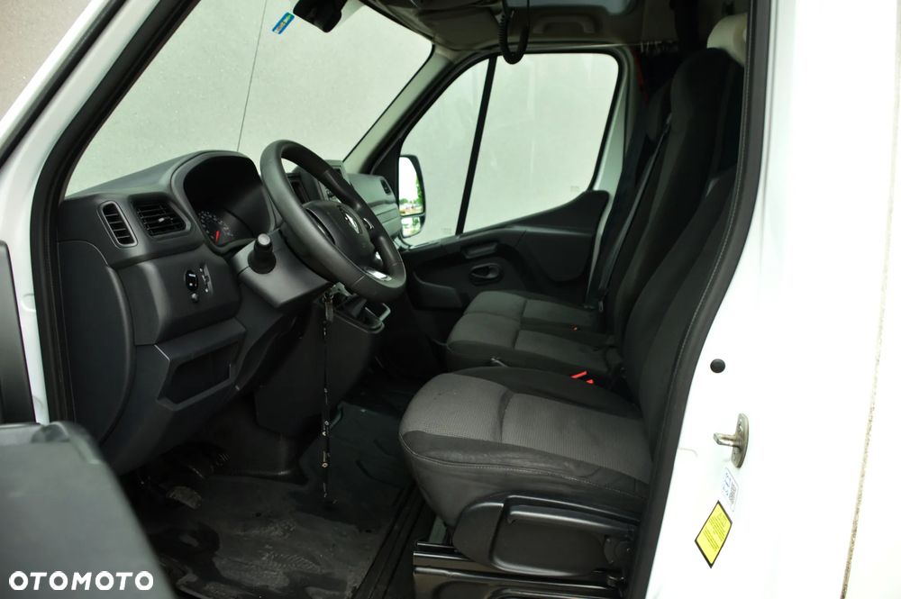 Renault MASTER IV - 16