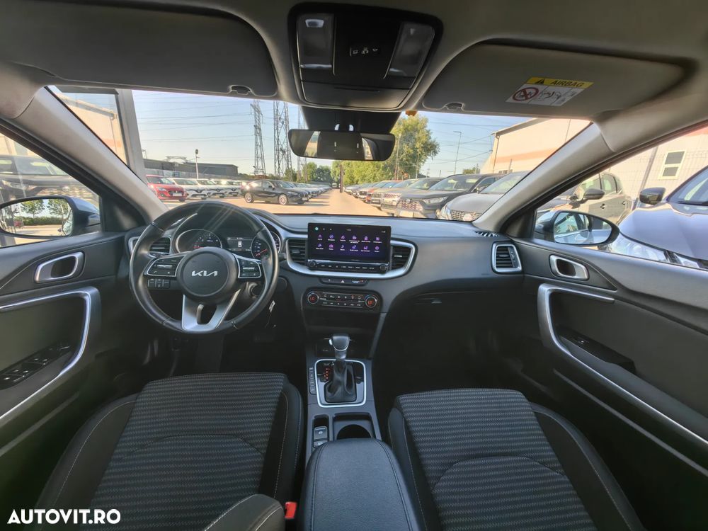 Kia Ceed 1.6 CRDi (48V Mild-Hybrid) DCT7 Spirit - 21