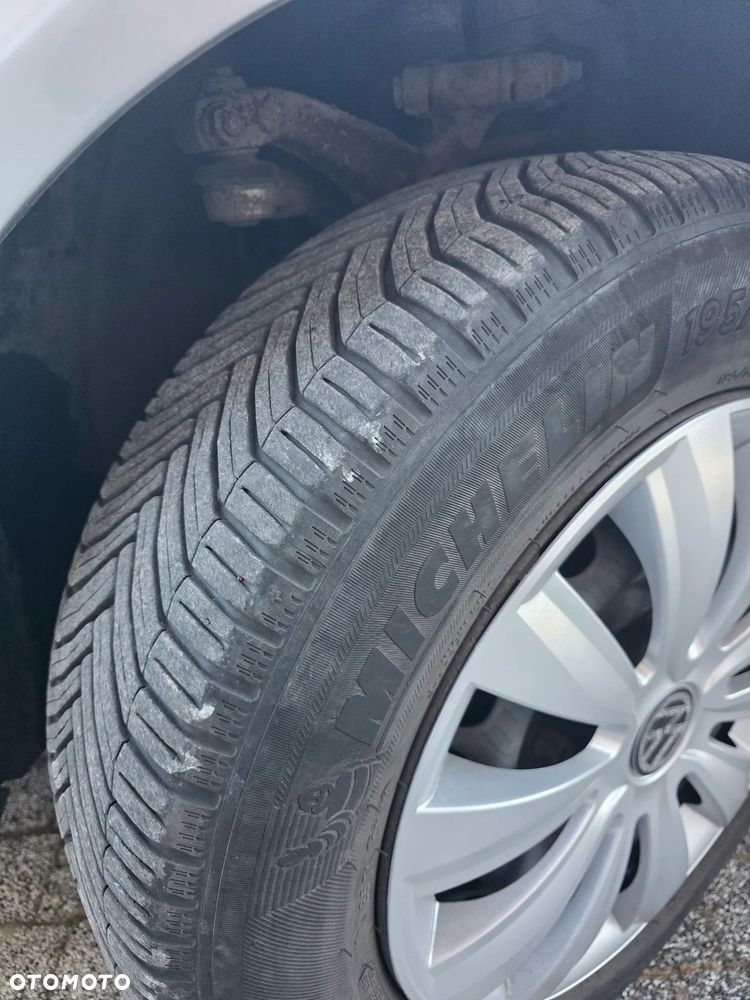 Volkswagen Passat 1.9 TDI Comfortline - 5