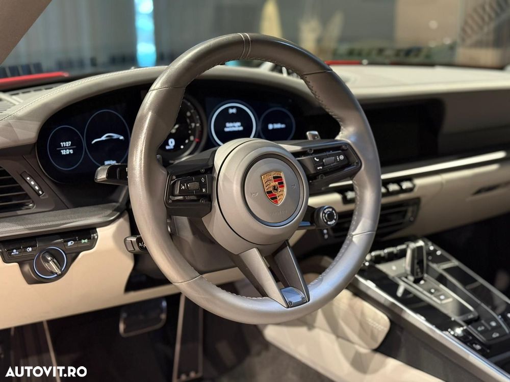 Porsche 911 4 PDK - 21