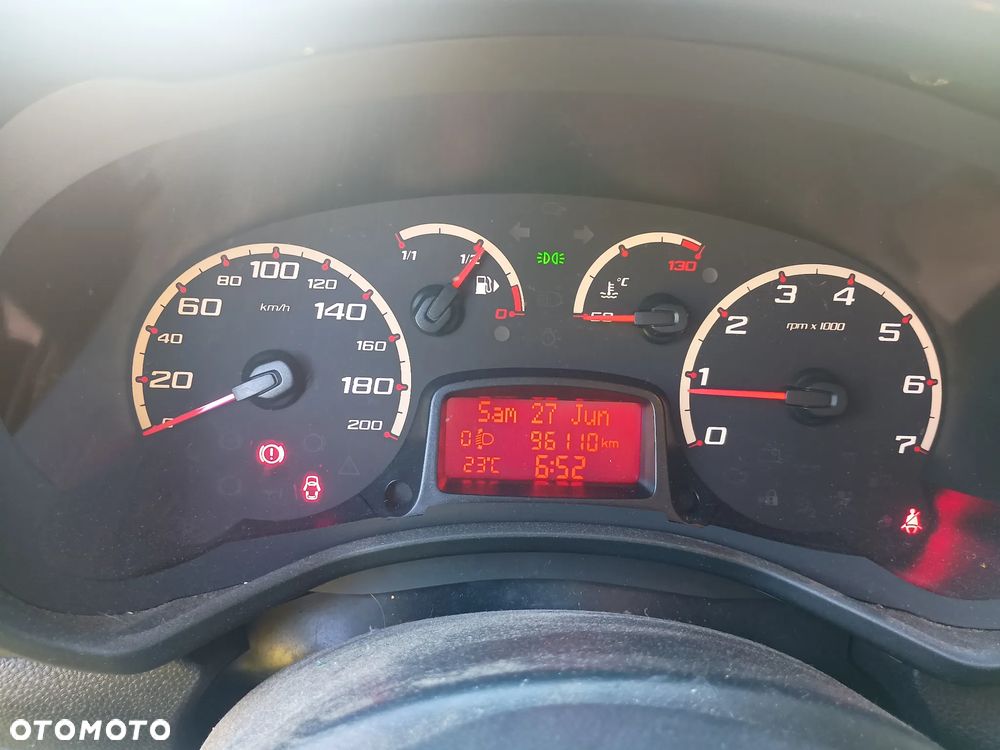 Ford KA 1.2 Concept+ - 11