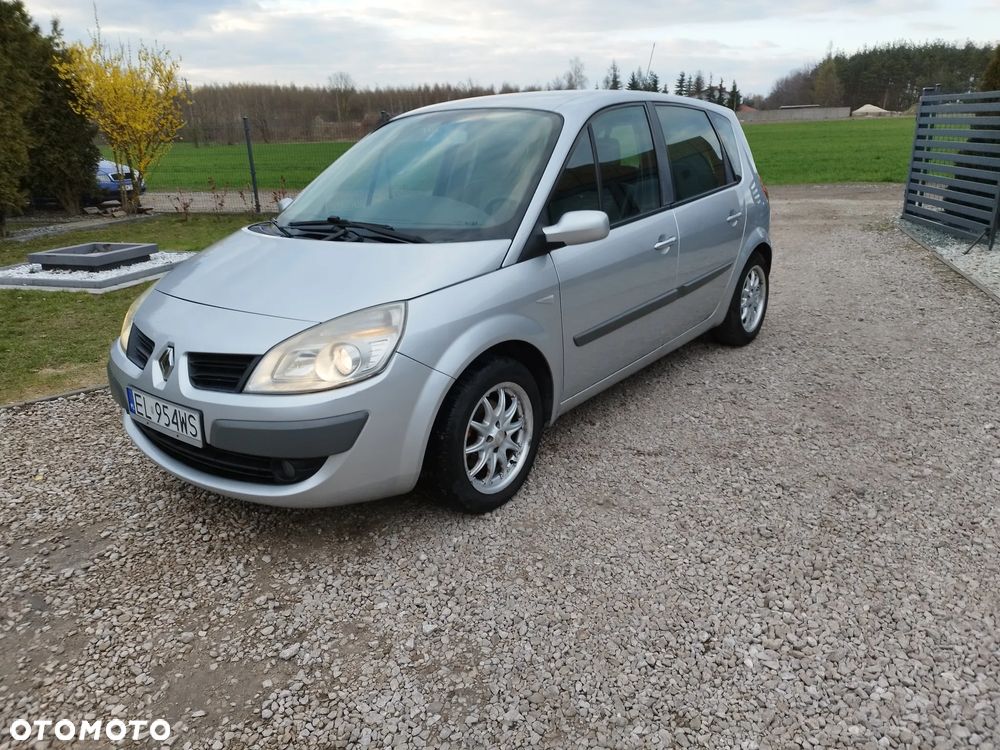 Renault Scenic 1.6 Confort Expression - 4
