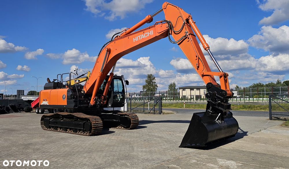 Hitachi ZX350 LC-6 LEICA 3D - 7