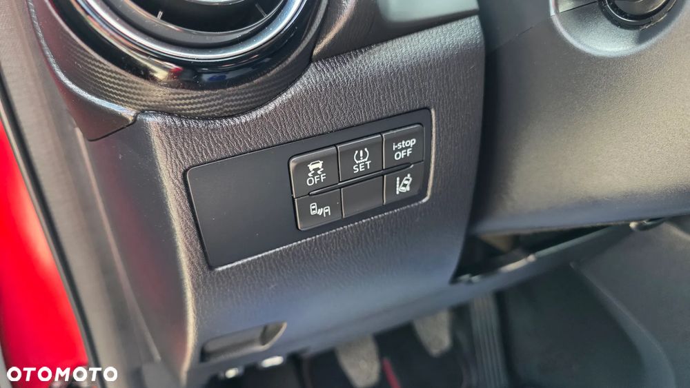 Mazda 2 SKYACTIV-G 90 Red Sports Edition - 17