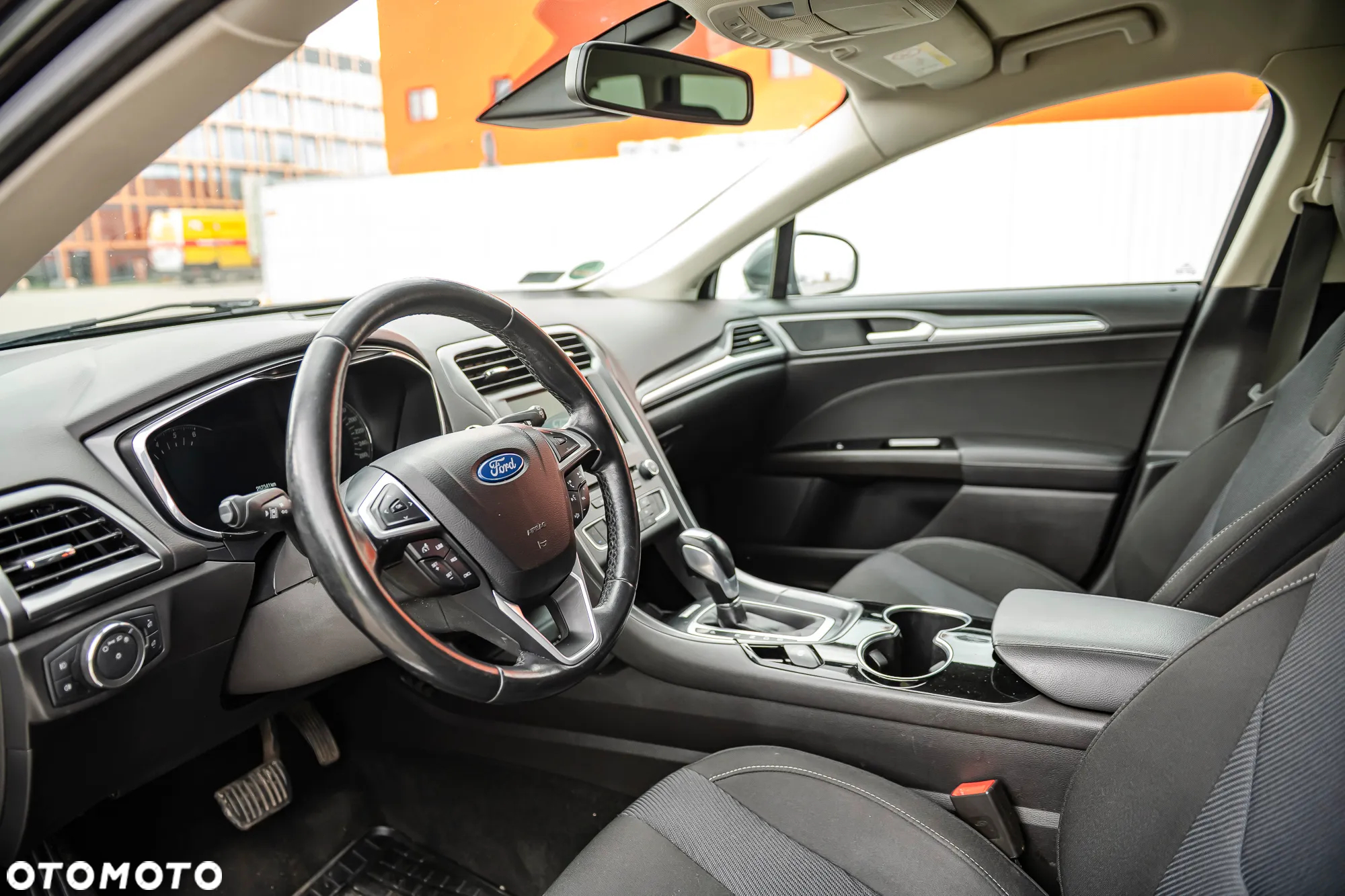 Ford Mondeo 2.0 TDCi Titanium PowerShift - 13