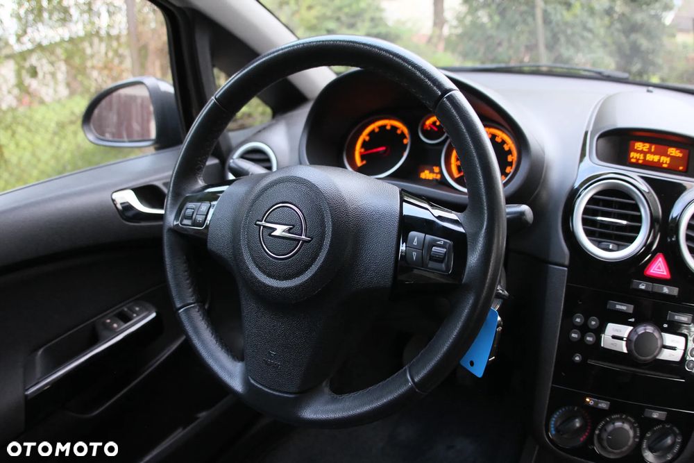 Opel Corsa - 13