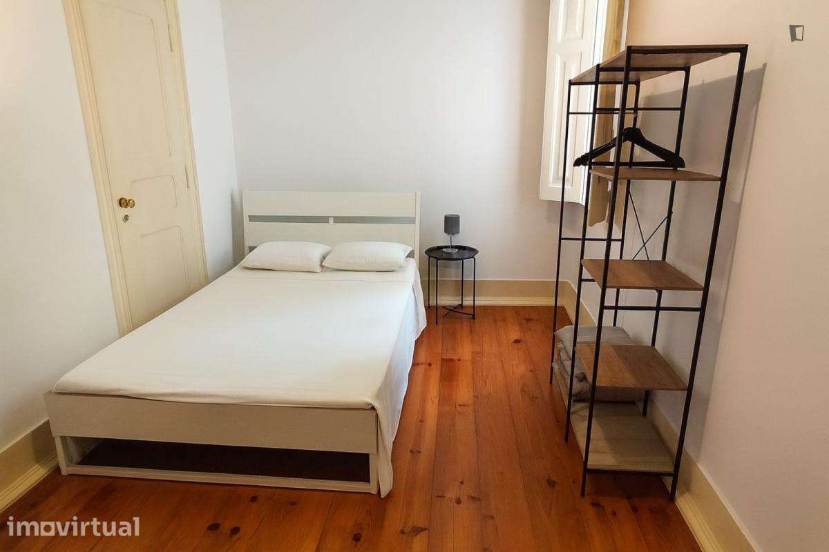Quarto - localizado em Picoas Lisbon - Grande imagem: 4/11