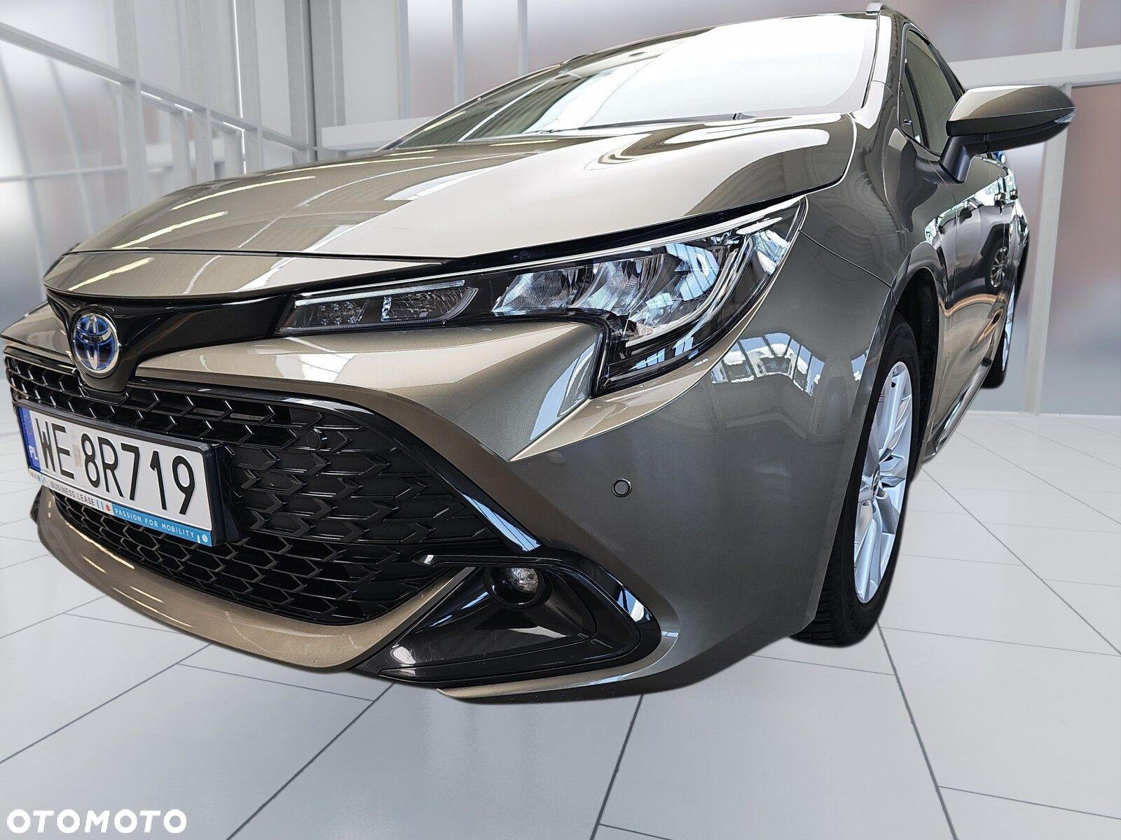 Toyota Corolla 2.0 Hybrid Comfort - 36